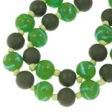 Kralenmix - Glaskralen (10 - 11 mm) Green Mix (15 stuks)
