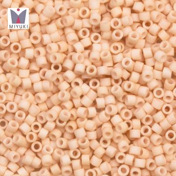 Miyuki Delica Kralen (11/0) Light Rose Matted (2.8 Gram)