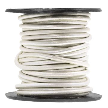 DQ Leer Rond (2 mm) Metallic Silver Pearl (5 Meter)